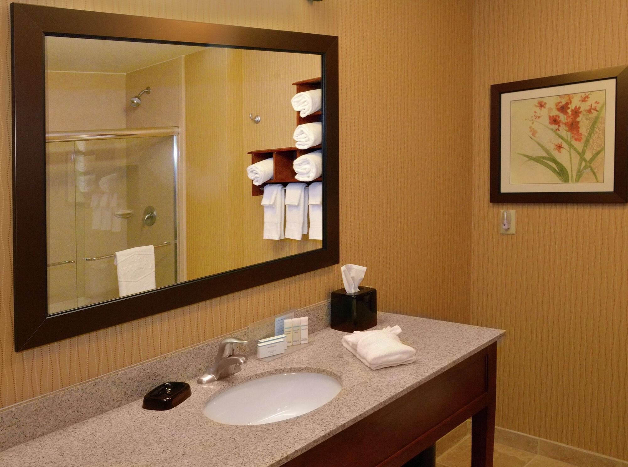 Hampton Inn Медфорд Екстер'єр фото