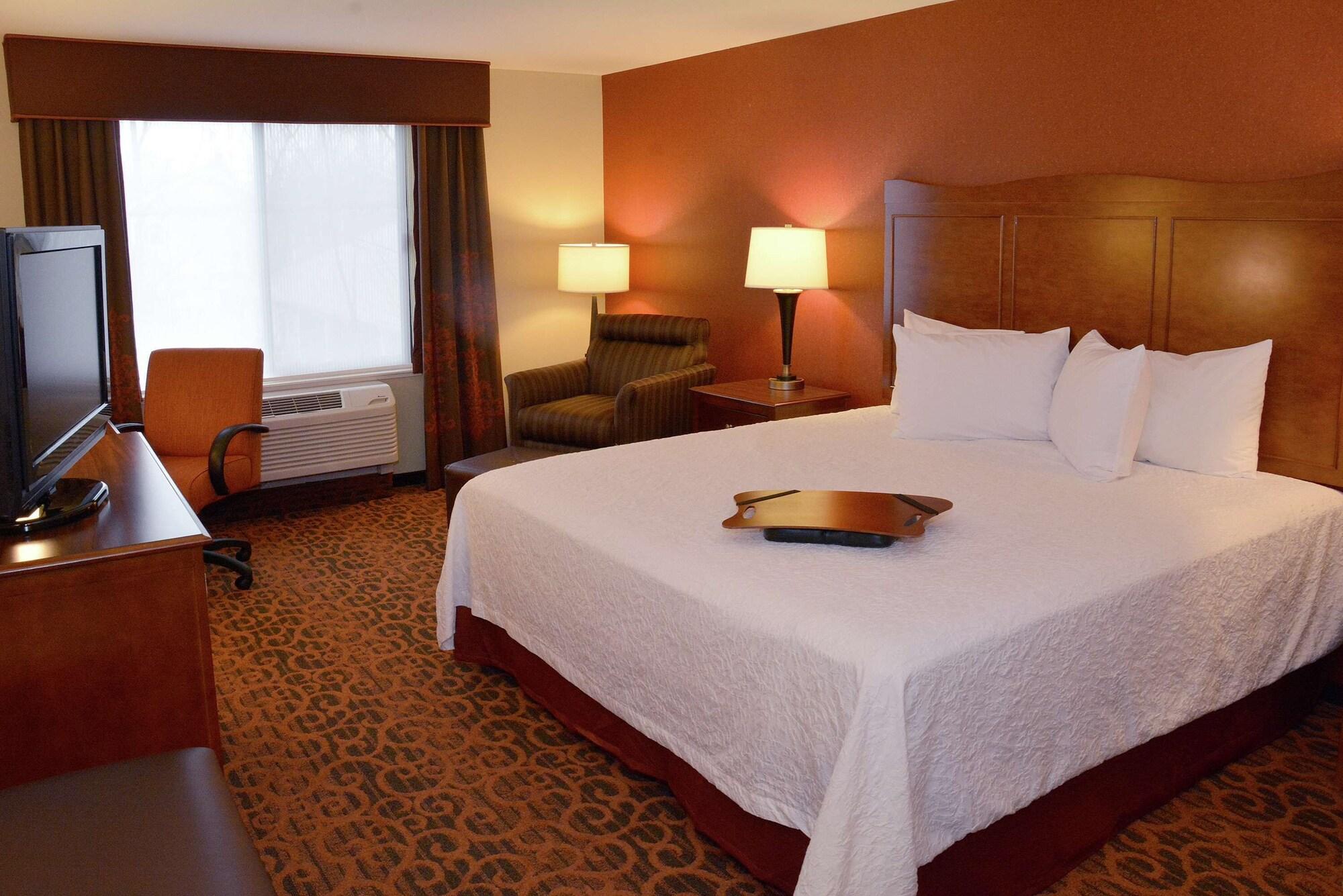 Hampton Inn Медфорд Екстер'єр фото