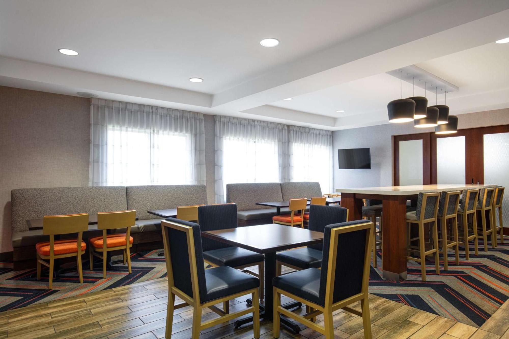 Hampton Inn Медфорд Екстер'єр фото