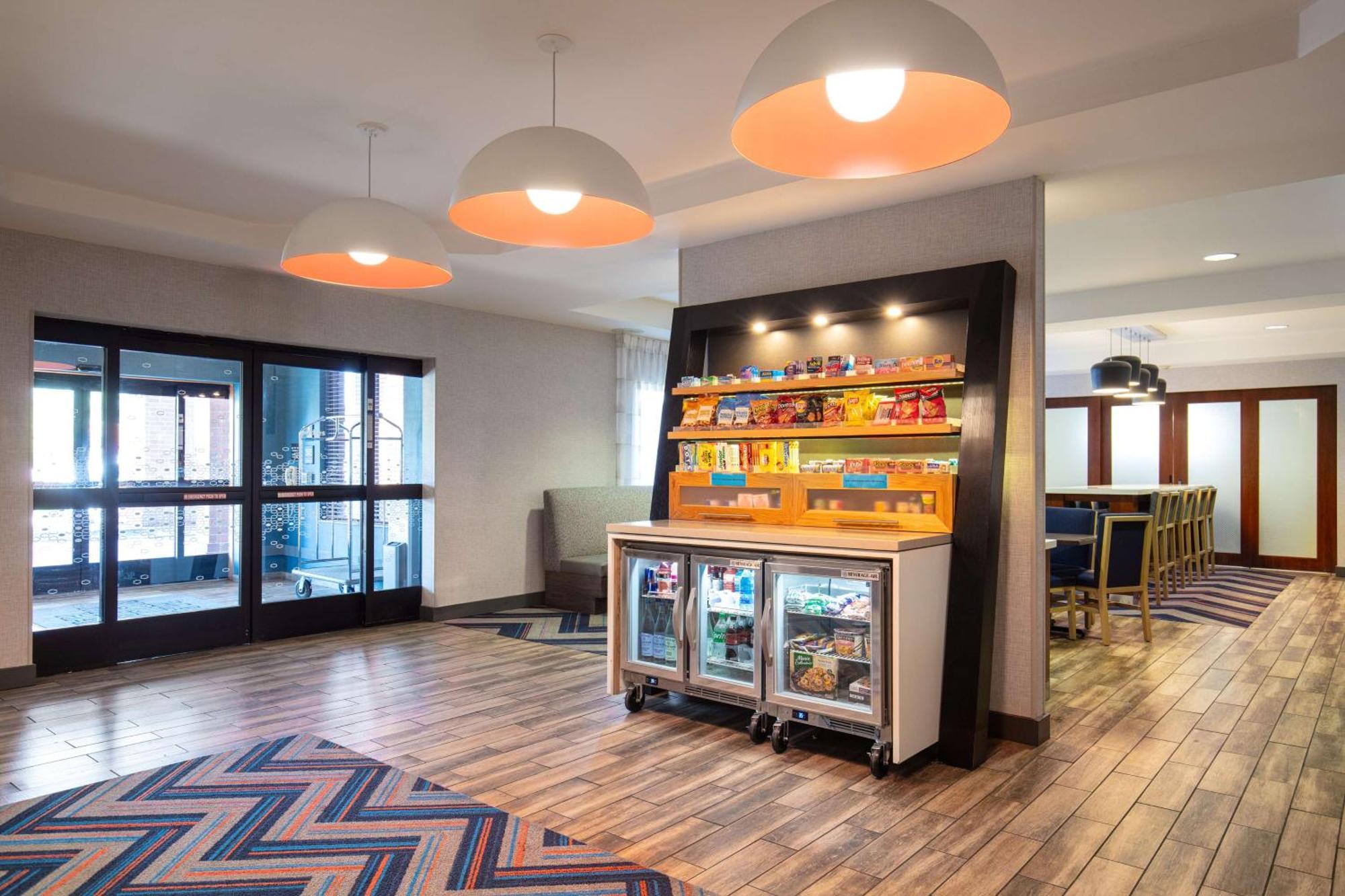 Hampton Inn Медфорд Екстер'єр фото